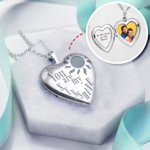 Give A Personalized Photo Locket This Holiday Season (Giveaway ...